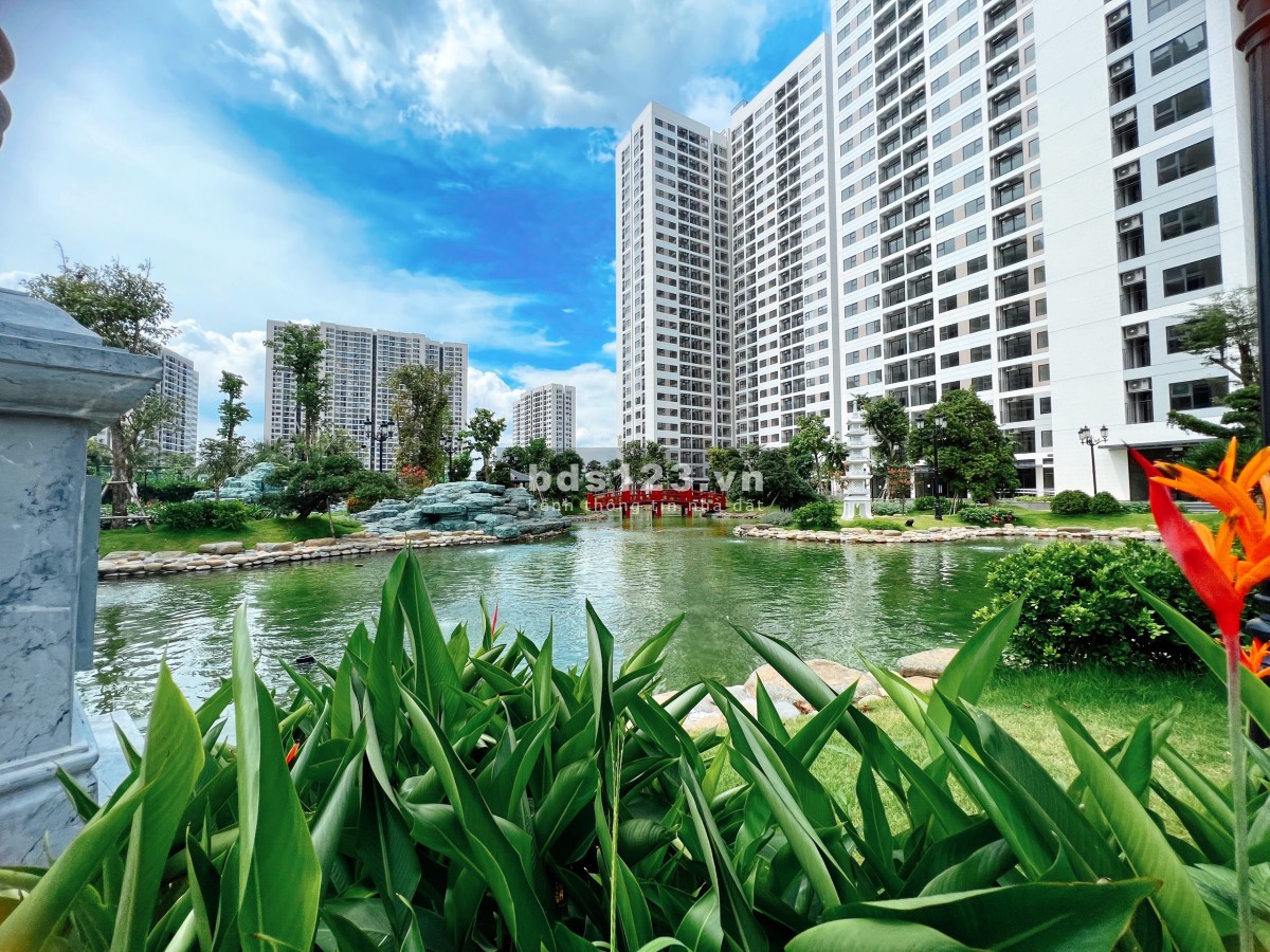 Cho thuê căn hộ 3PN dự án Vinhomes Quận9, view hồ cá koi, giá chỉ 6 triệu/tháng