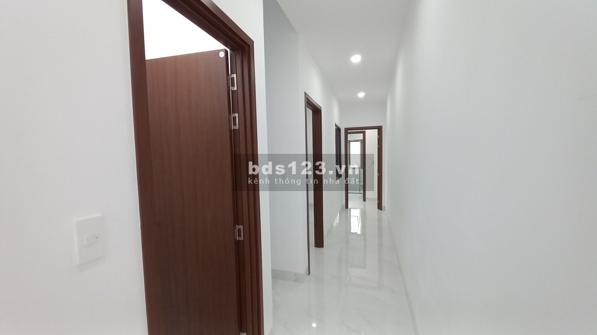 Bán Nhà Trung Tâm Thị Trấn Trảng Bom. Đối Diện Công Viên