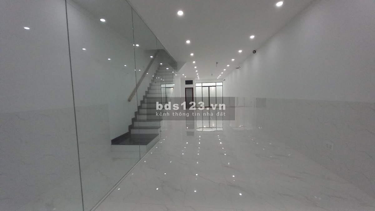Bán Nhà Trung Tâm Thị Trấn Trảng Bom. Đối Diện Công Viên