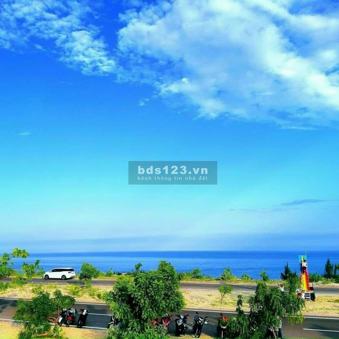 Tìm đâu ra đất VIEW biển toàn cảnh mà giá chỉ 280tr/1000m2- sổ sẵn- LH:0946071867