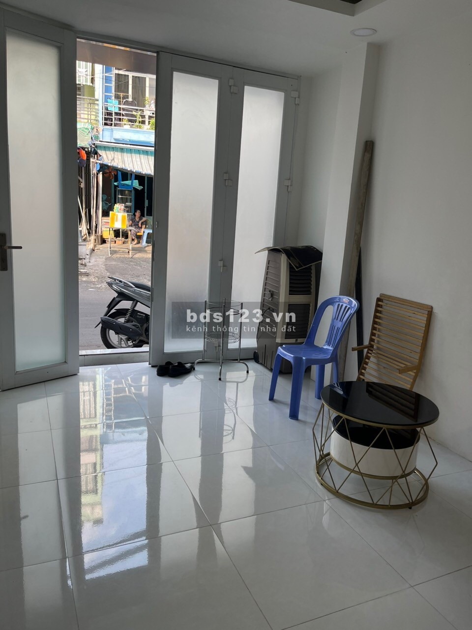 Chính chủ bán gấp nhà Quận 3 2tỷ7 33m2 dẫn đi xem ngay