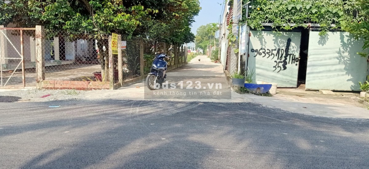 Chính chủ cần bán 2 lô đất 2 mặt tiền full thổ cư sổ sẵn gần ngã 3 mỹ hạnh