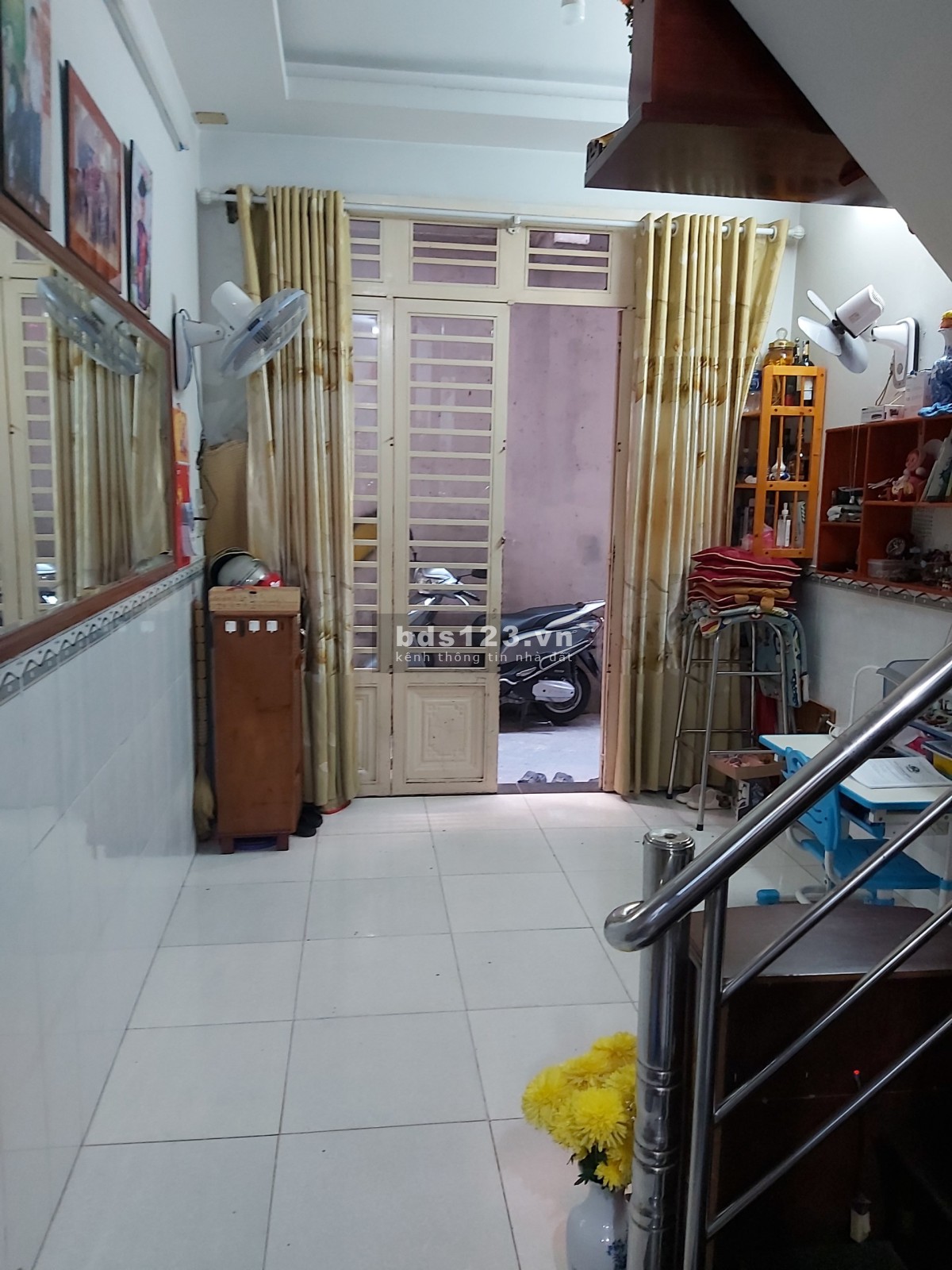 Bán nhà nhỏ xinh Hẻm 253 Trần Xuân Soạn, P. Tân Kiểng Q7