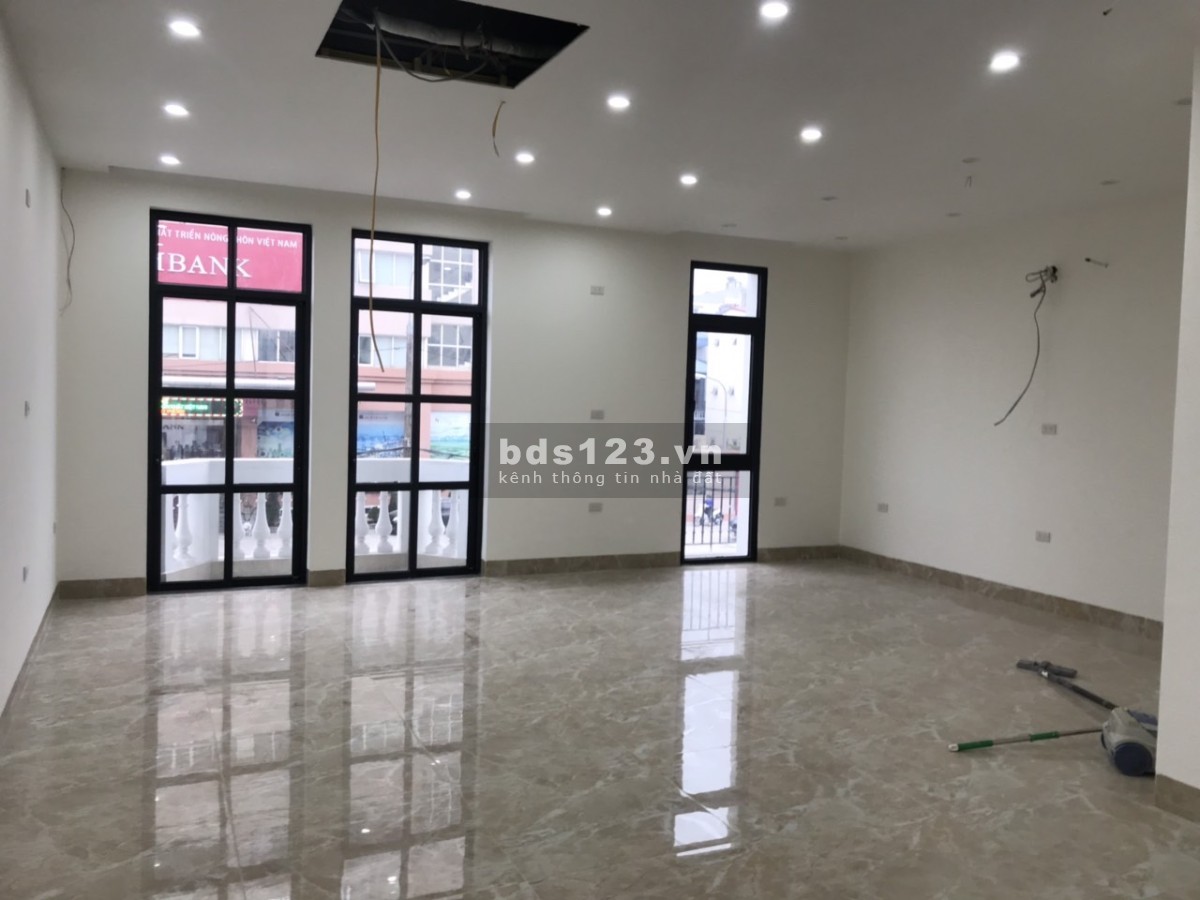 Cho thuê shophouse dự án Vinhome Imperia, mặt đường Bạch…