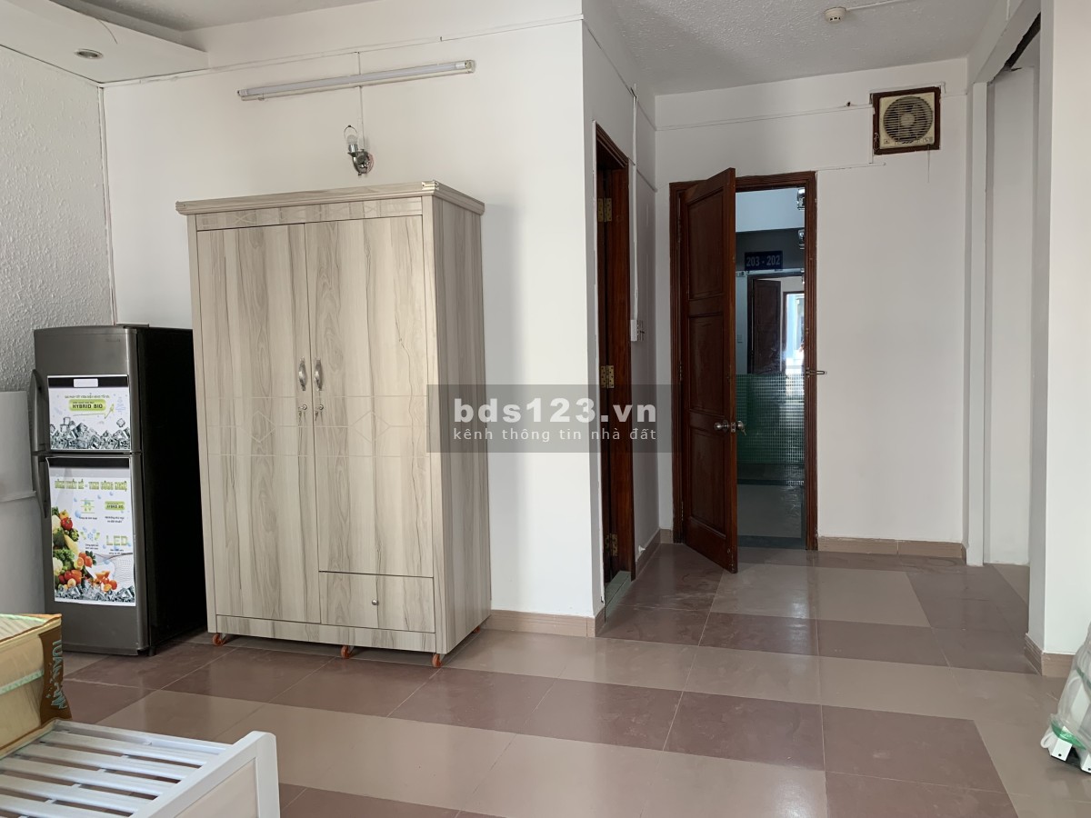 Cho thuê phòng trọ có cửa sổ BAN CÔNG, đầy đủ nội thất