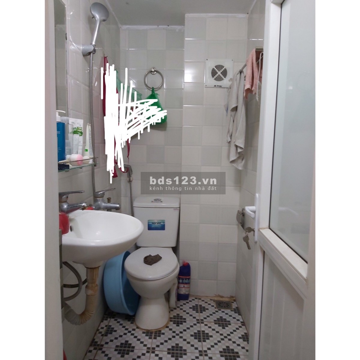 Cho thuê nhà nguyên căn ở ngõ Đông Thiên giá 4,5 triệu/tháng, LH 0904359954