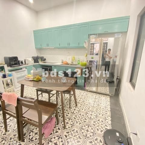 Bán nhà Vũ Thạnh 2 mặt thoáng khu dân trí cao ở sướng DT 44M 4 Tầng 5 Tỷ 1