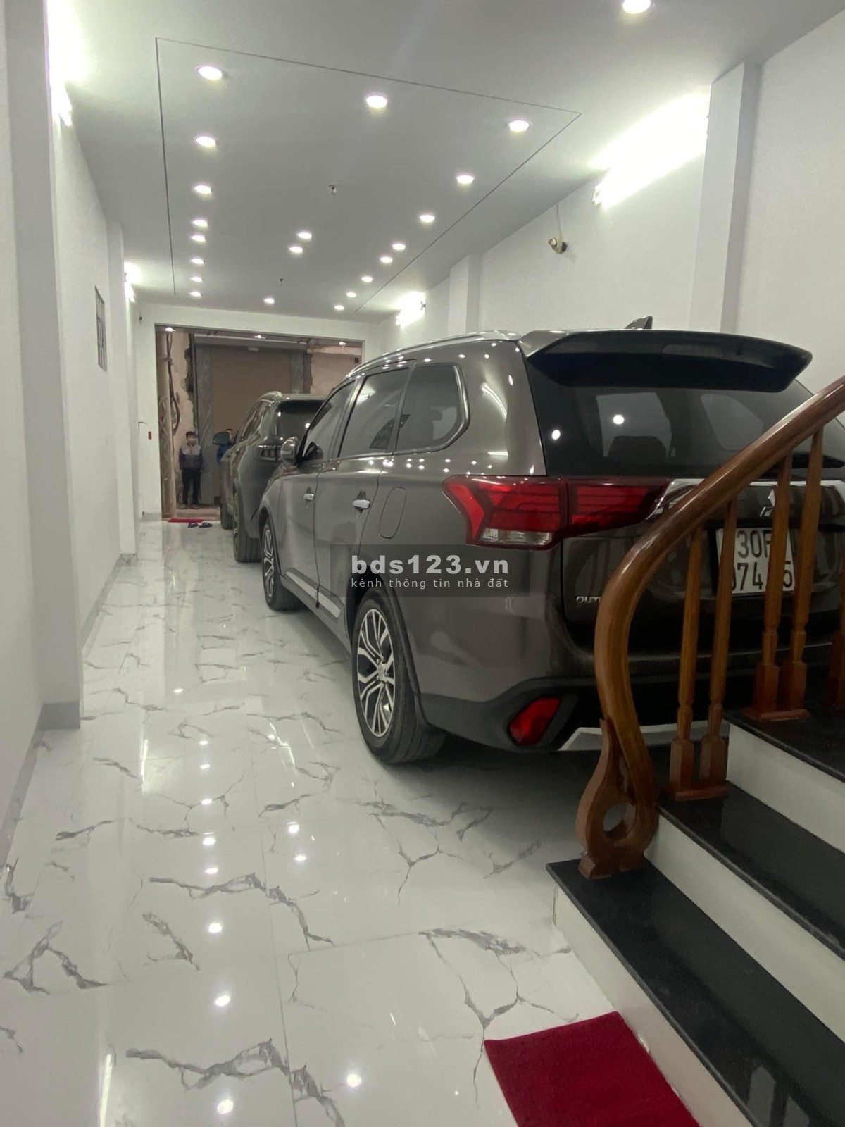Cần cần bán nhà Kim Ngưu kinh doanh đỉnh ô tô tránh ô tô vào nhà dt 52Mx5T 8 Tỷ 5