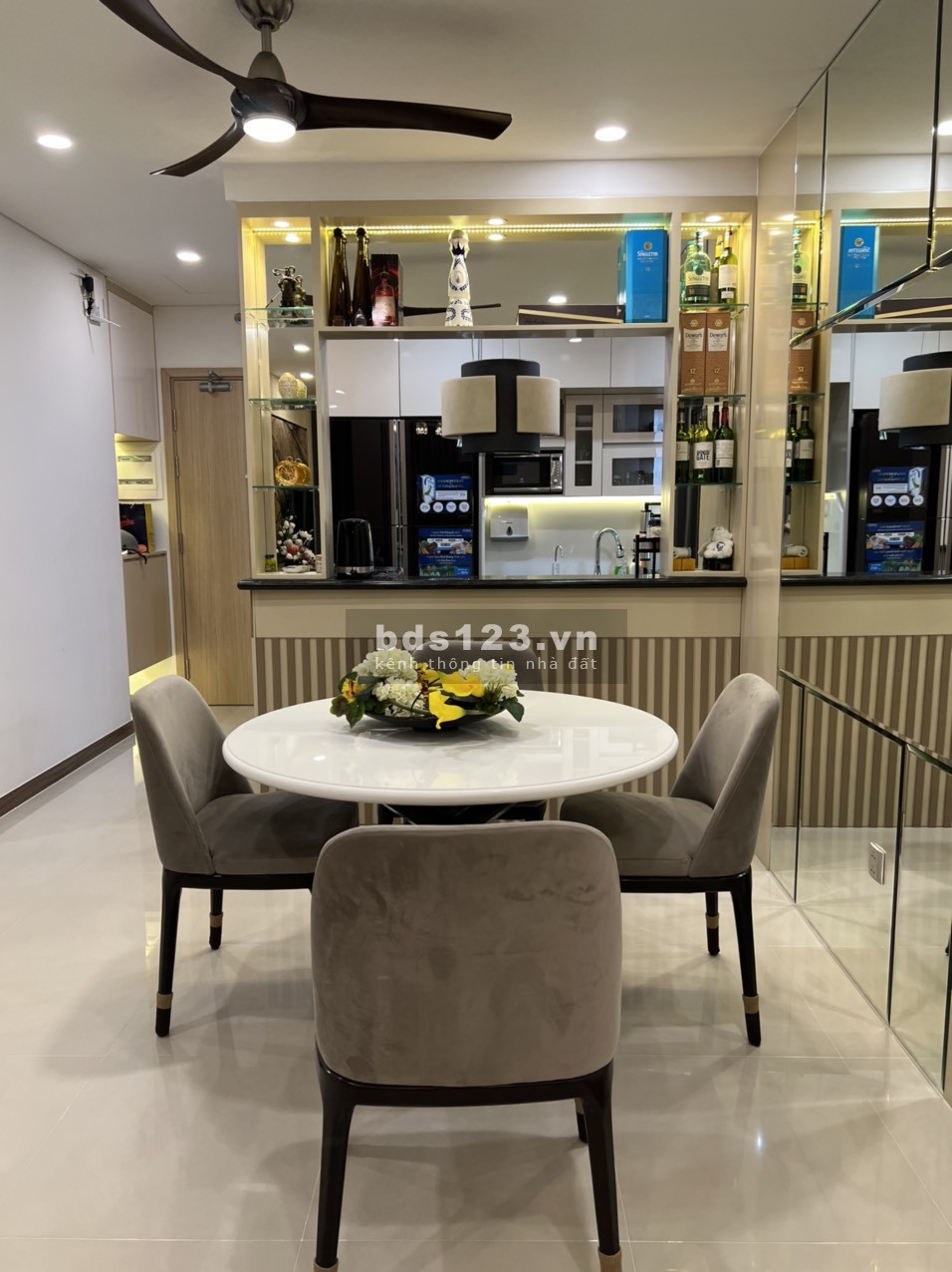 Cho thuê Hà Đô-Quận 10, căn hộ 2PN, Nội thất đẹp ở ngay 28tr/th