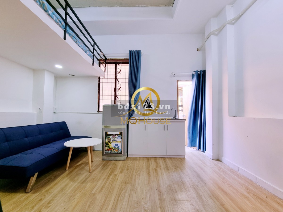 Cho thuê phòng trống có ban công, đầy đủ nội thất ngay hẻm 284 Lý Thường Kiệt Quận 10
