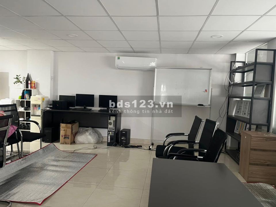 Cho thuê văn phòng giá rẻ khu vực Quận Tân Bình, giá tốt, LH 0817172234