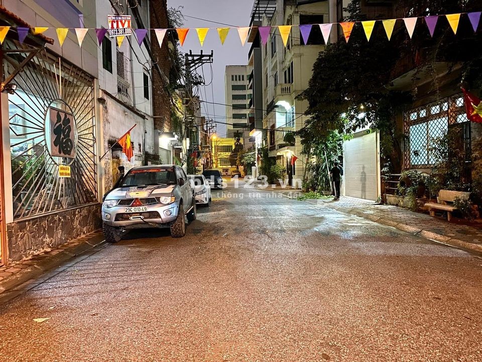 Bán nhà riêng Long Biên, lô góc ngõ ô tô tránh, kinh doanh đỉnh, khu dân cư