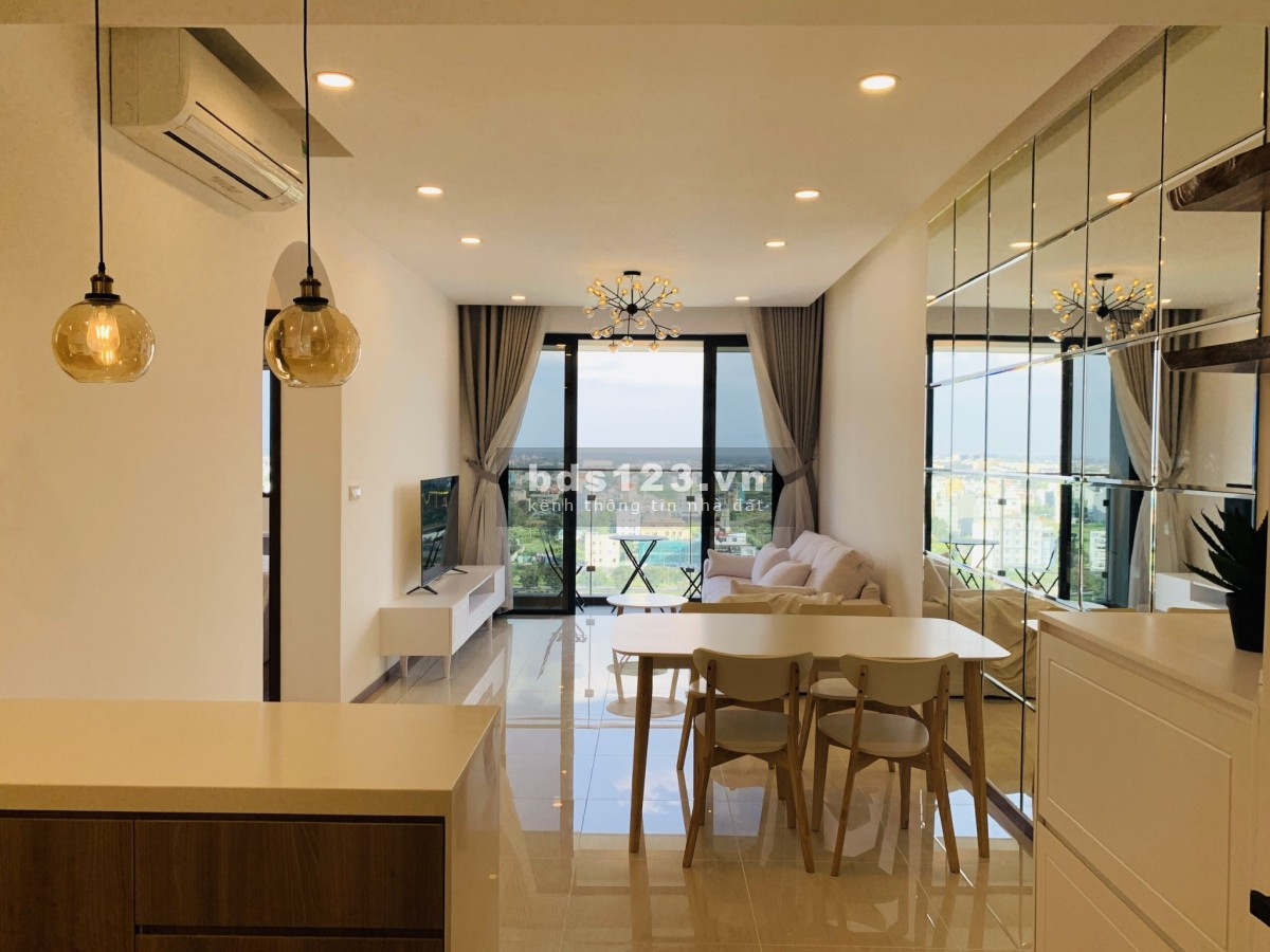 Bán căn hộ 2pn 2wc chính chủ view full sông tiện ích đủ