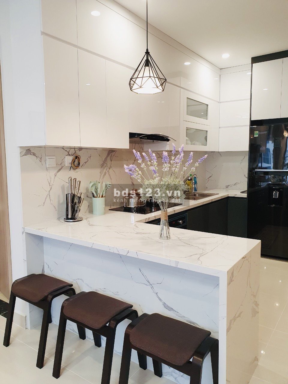 Bán căn studio nội thất 350 triệu như khách sạn 5 sao chỉ 960 triệu Vinhomes LH 0987.767.788