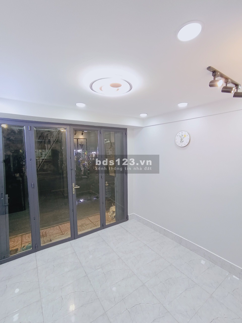Bán nhà riêng mặt tiền Phạm Văn Xảo, 1 trệt, 1 lầu, mới xây 100%