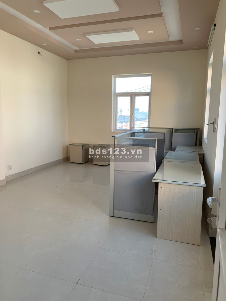Cho thuê gấp 2000m2 kho, mặt bằng kinh doanh Nguyễn Ảnh Thủ, Hiệp Thành, Quận 12