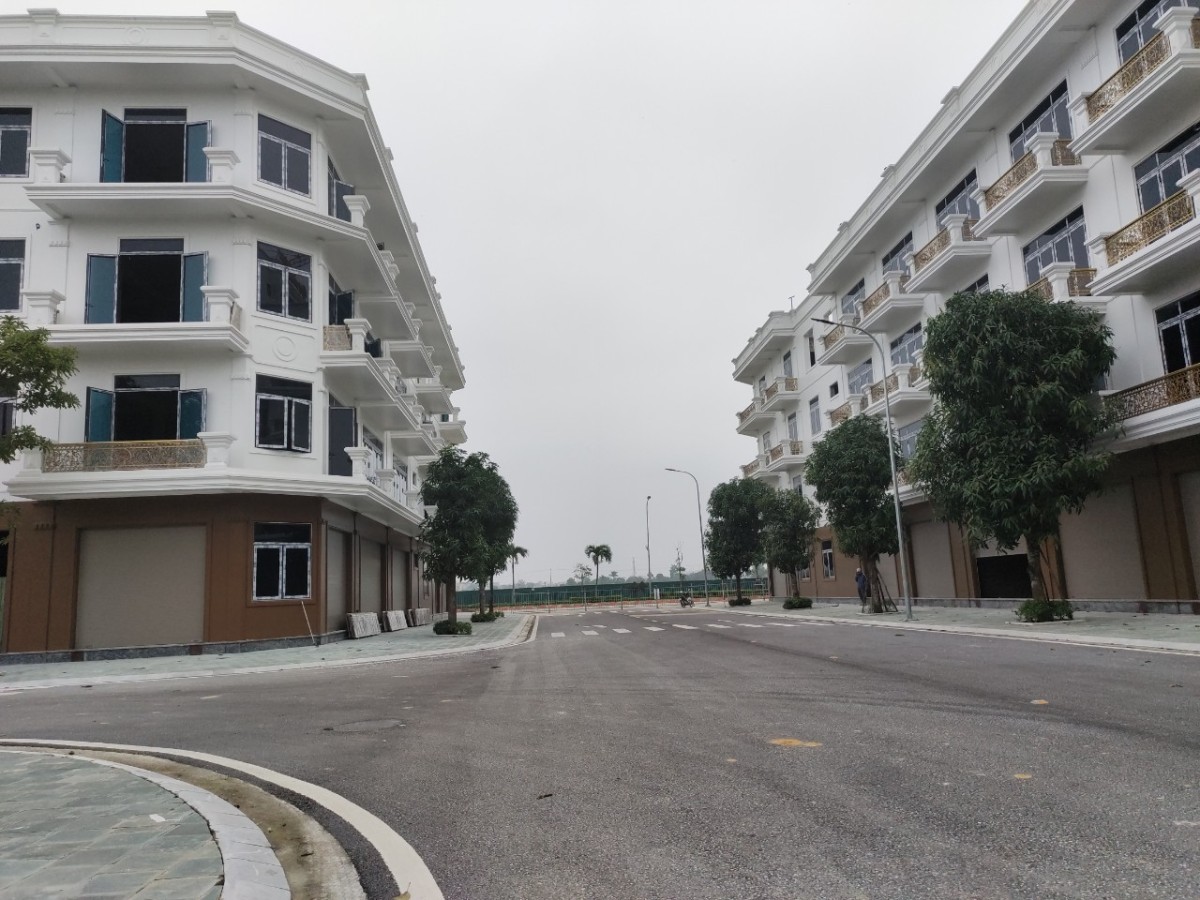 Bán Shophouse tại khu đô thị Xuân Hưng -3.1 tỷ /căn