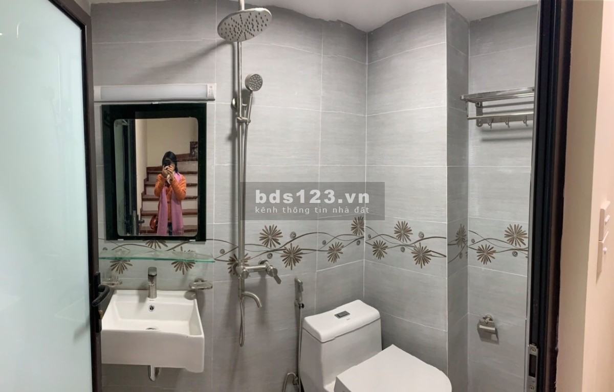 Bán gấp nhà phố Phúc Tân, NHÀ ĐẸP NHƯ BIỆT THỰ LIỀN KỀ, 42m2 /4T, MT 6.9m, 4tỷ8, 093.464.1829
