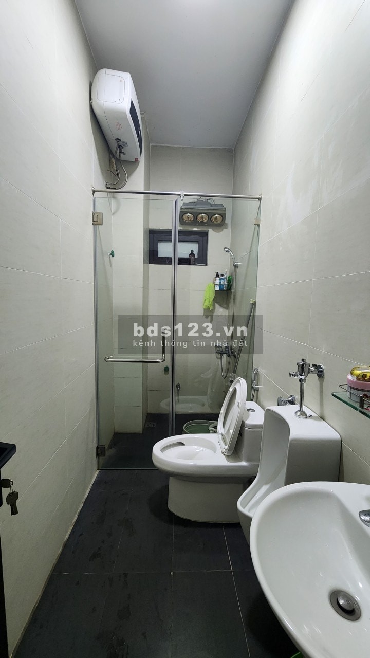Bán nhà Văn Quán Hà Đông, kinh doanh sầm uất, ôtô đỗ tránh, tặng toàn bộ nội thất nhập khẩu