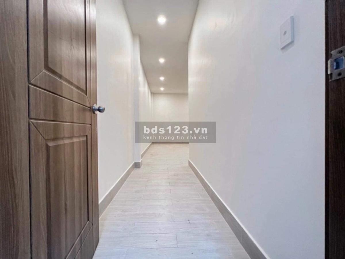 Cho thuê căn hộ Studio có sẵn đầy đủ nội thất gần sân bay, lh 0909051094