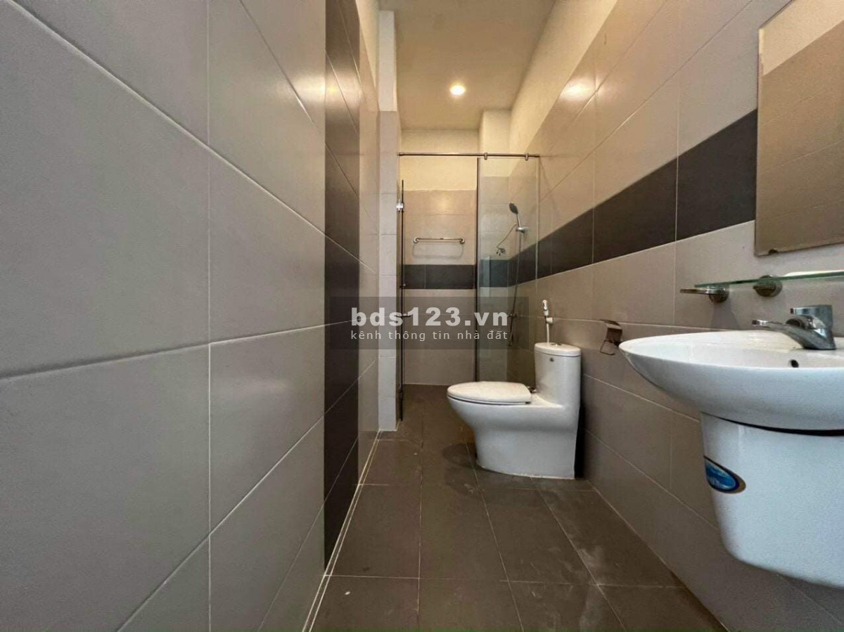 Cho thuê căn hộ Studio có sẵn đầy đủ nội thất gần sân bay, lh 0909051094