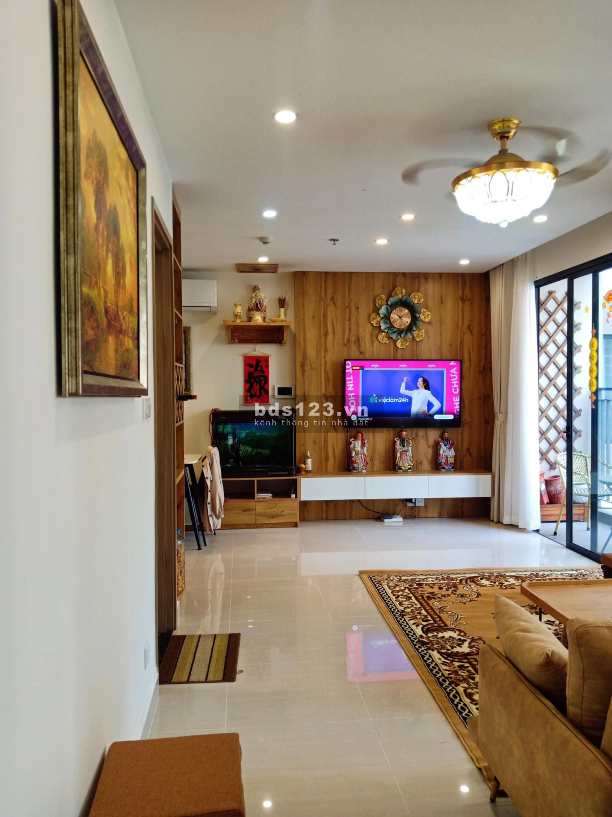 Giá sốc! Bán căn hộ góc cao cấp, 2PN (+1 phòng đa năng), chỉ 1,95 tỷ, tại Vinhomes Ocean Park