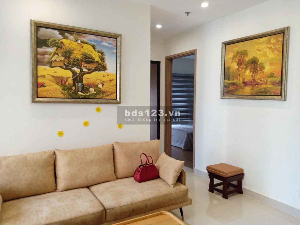 Giá sốc! Bán căn hộ góc cao cấp, 2PN (+1 phòng đa năng), chỉ 1,95 tỷ, tại Vinhomes Ocean Park
