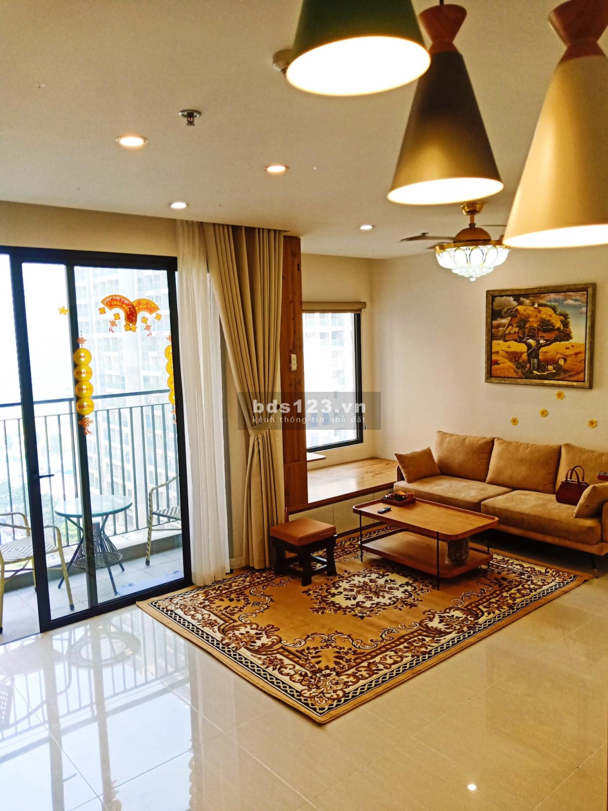 Giá sốc! Bán căn hộ góc cao cấp, 2PN (+1 phòng đa năng), chỉ 1,95 tỷ, tại Vinhomes Ocean Park