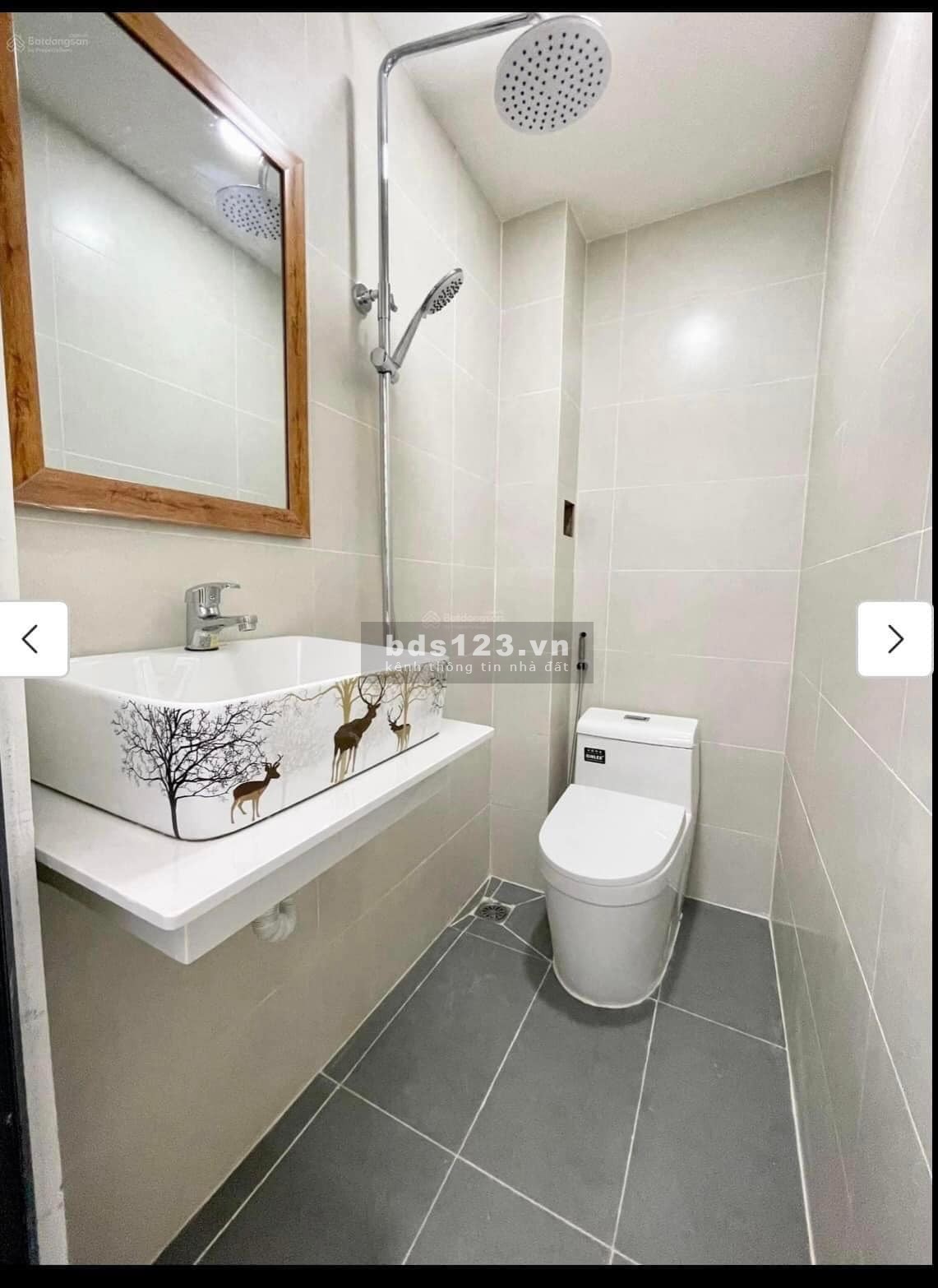 Bán nhà đẹp hẻm xe tải full nội thất, sổ nở hậu, trung tâm Quận Bình Thạnh, giá chi 5.9 ty