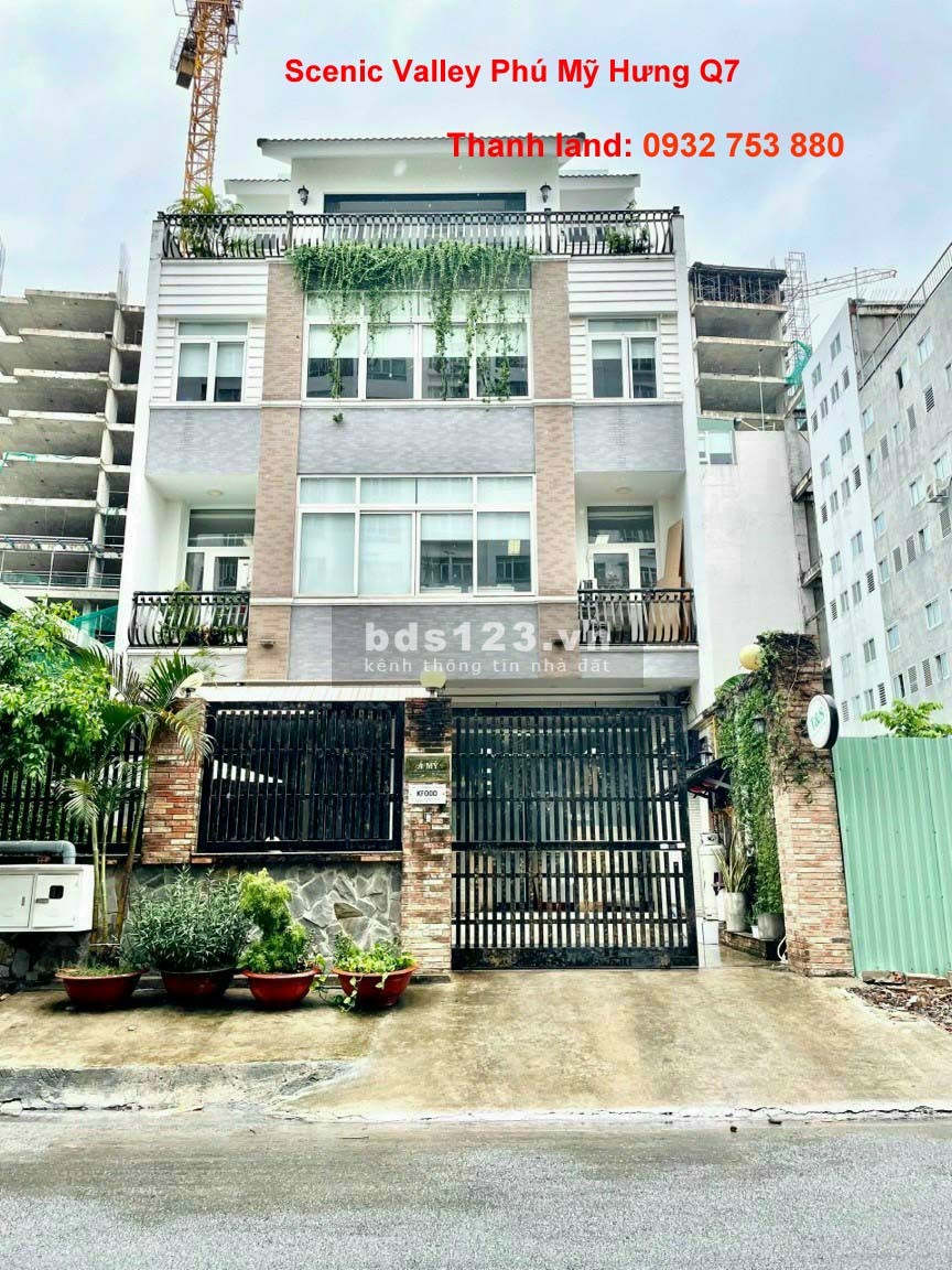 Scenic Valley Phú Mỹ Hưng Quận 7 cần tiền bán gấp giá tốt