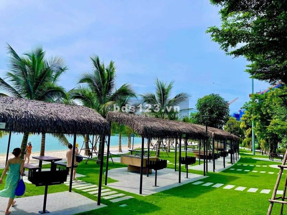 Bán căn hộ 3PN 90m² view nội khu đỉnh Vinhomes Smart City giá 3.30 Tỷ