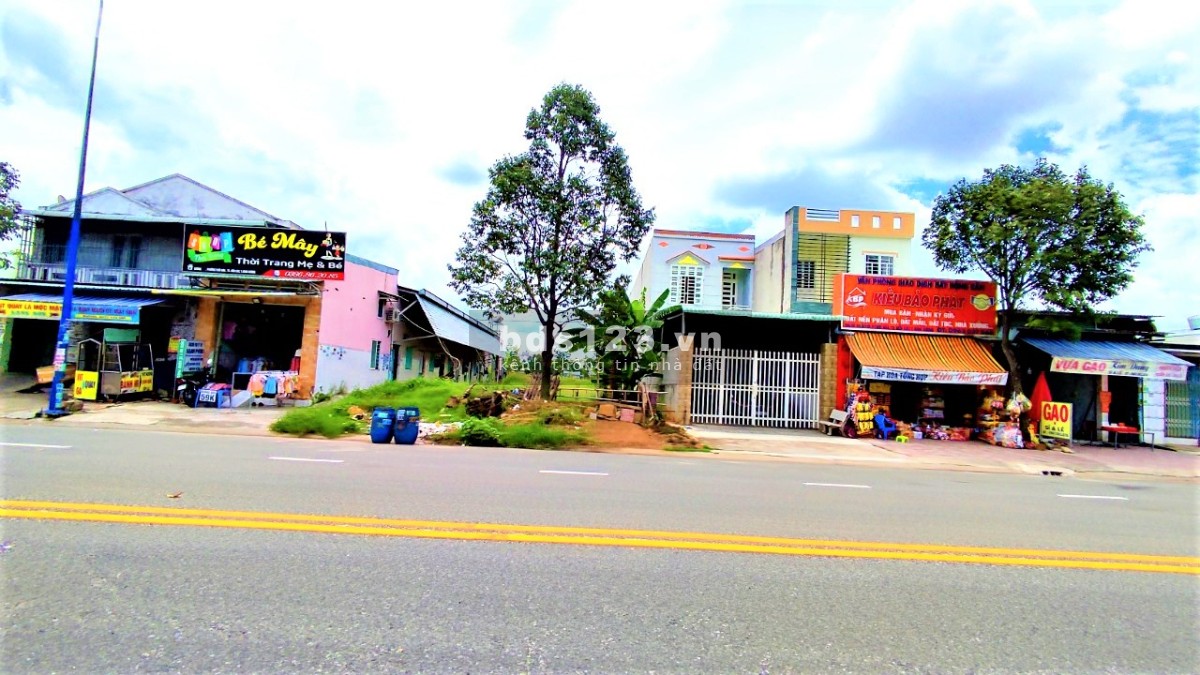 Tôi chủ bán 780m2 đất sát trường ĐH,Thông Chợ và KCN. SHR. thổ cư 100% tiện làm mặt bằng kinhdoanh