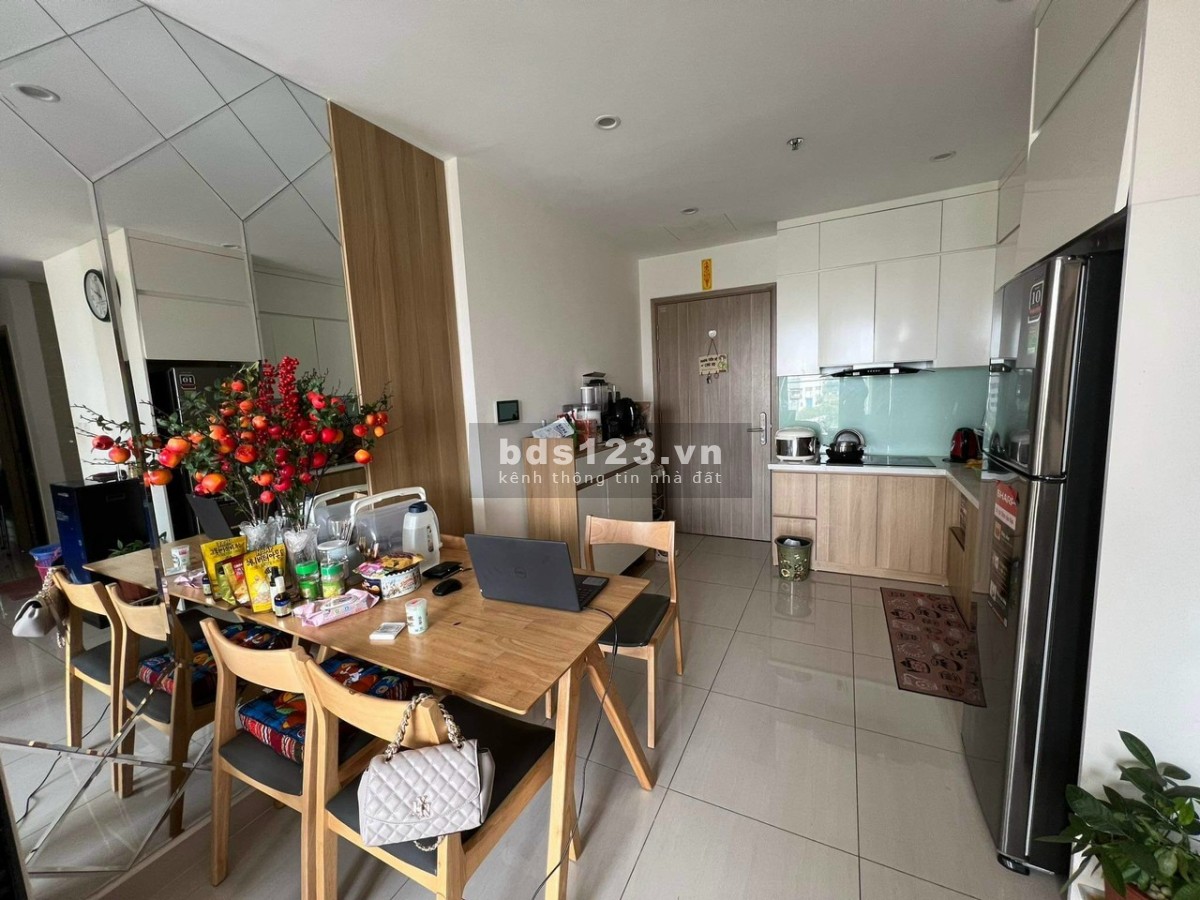 Gia đình có căn hộ 2 phòng ngủ cho thuê tại Vinhomes Smart City giá 9 triệu. Full nội thất như hình