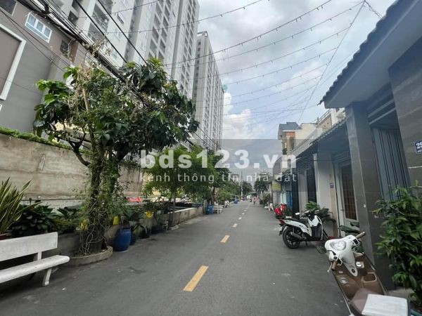 HXH tránh P.Trường Thọ Thủ Đức, 5.5x15m 3 tầng giá ra đi 9,5 tỷ