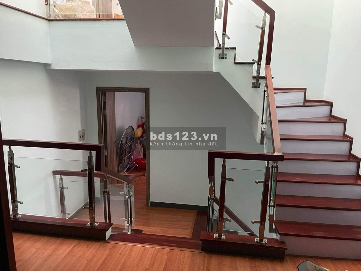 HXH phường Trường Thọ, Thủ Đức, DT: 4.5x20m, 4 tầng giá 7.3 tỷ