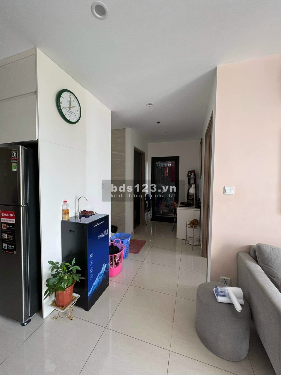 Gia đình có căn hộ 2 phòng ngủ cho thuê tại Vinhomes Smart City giá 9 triệu. Full nội thất như hình