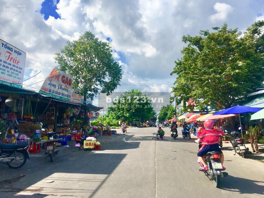 Tôi chính chủ cần bán nhà trọ 280m2 ngay KCN gần chợ dân đông.