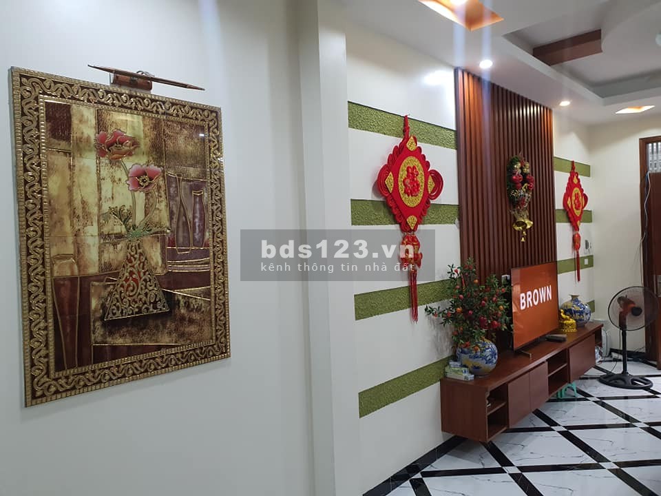 Bán nhà Hồng Hà 2 mặt ngõ, 33m2 sổ thực tế 39m2, 3 tầng, 3PN, giá 3.4 tỷ, 093.464.1829
