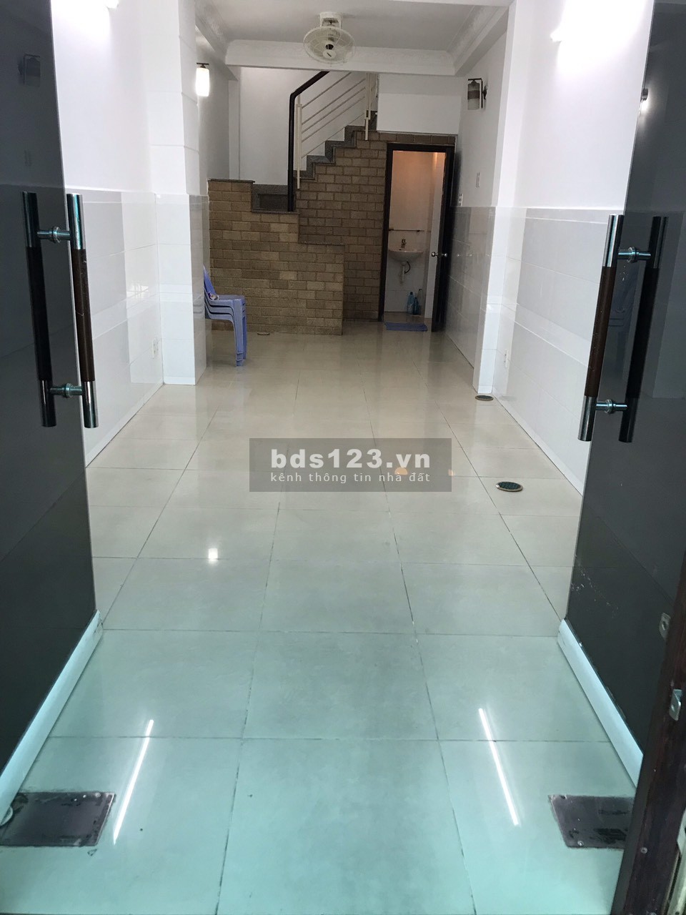 Cần bán nhà nguyên căn gấp Nguyễn Đình Chiểu Q3 7 tỷ 350 TL MẠNH