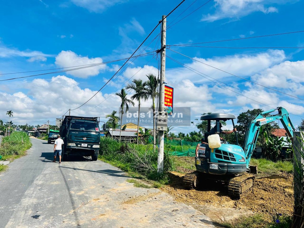 Bán đất Quý Mỹ chính chủ giá rẻ, tiện ích đủ, giá tốt 0358225770