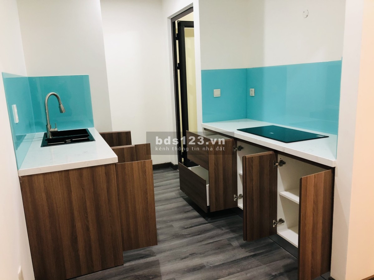 Cần bán căn hộ 2PN, 87m2, full nội thất, giá 7.5 tỷ lh 0362668864