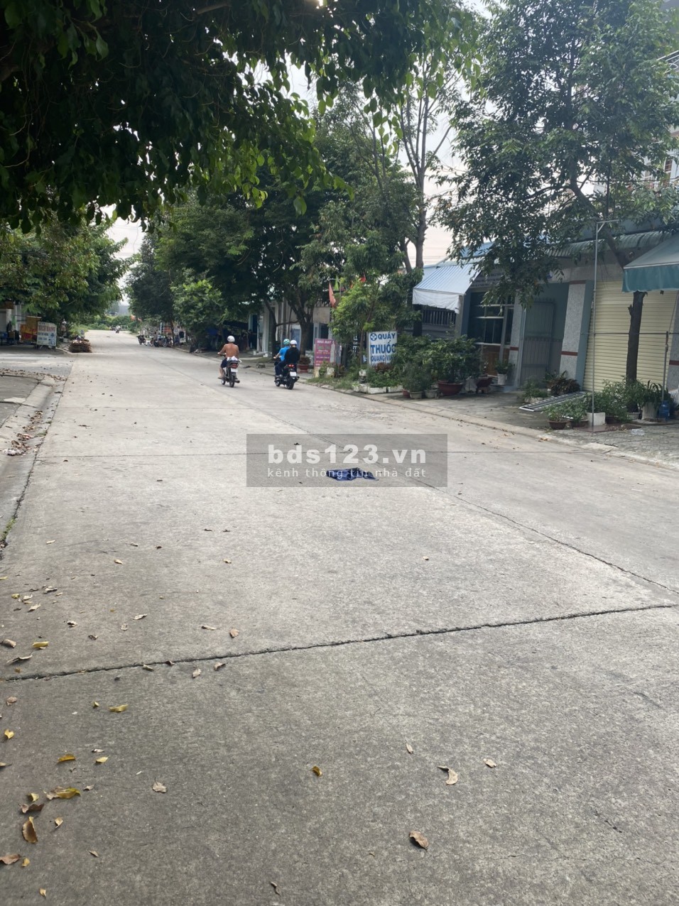 Tôi chính chủ cần bán nhà trọ 280m2 ngay KCN gần chợ dân đông.