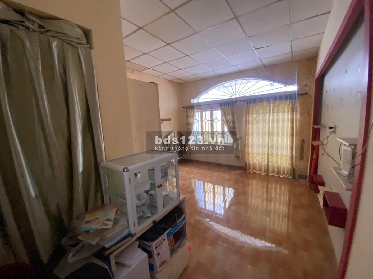 Bán nhà ngộp ngân hàng gấp tháng 2, giá 6.3 tỷ, còn 5 tỷ