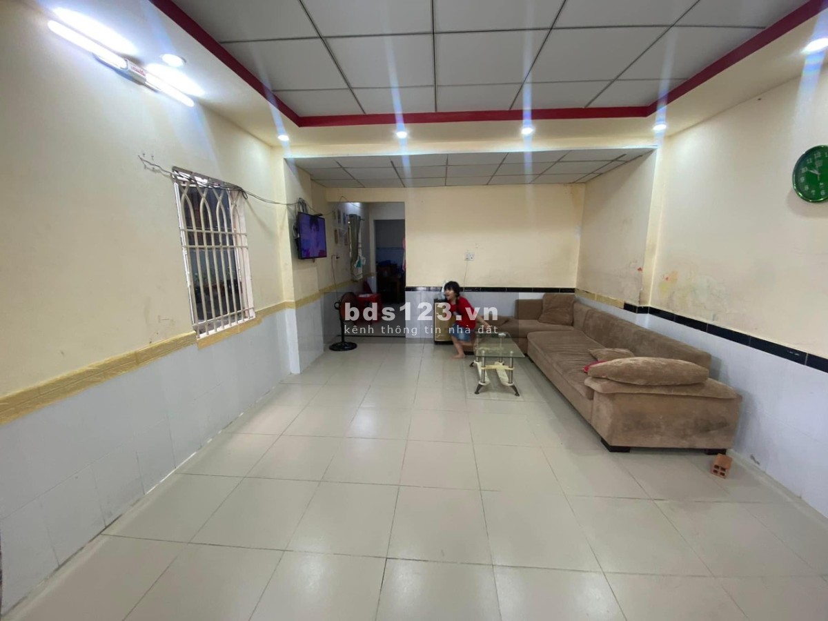 Bán nhà ngộp ngân hàng gấp tháng 2, giá 6.3 tỷ, còn 5 tỷ