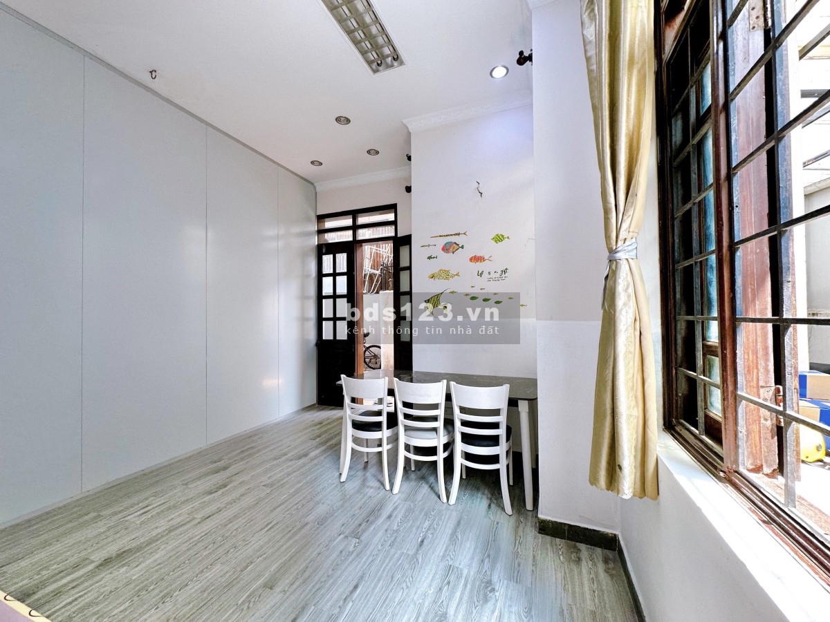 Cho thuê phòng bao trọn gói nằm trong biệt thự Trương Đăng Quế p3 Gò Vấp