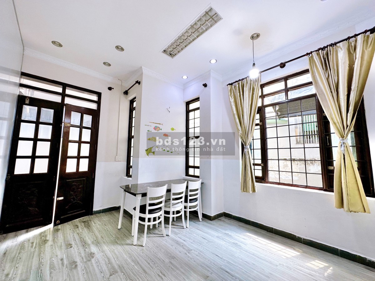 Cho thuê phòng bao trọn gói nằm trong biệt thự Trương Đăng Quế p3 Gò Vấp