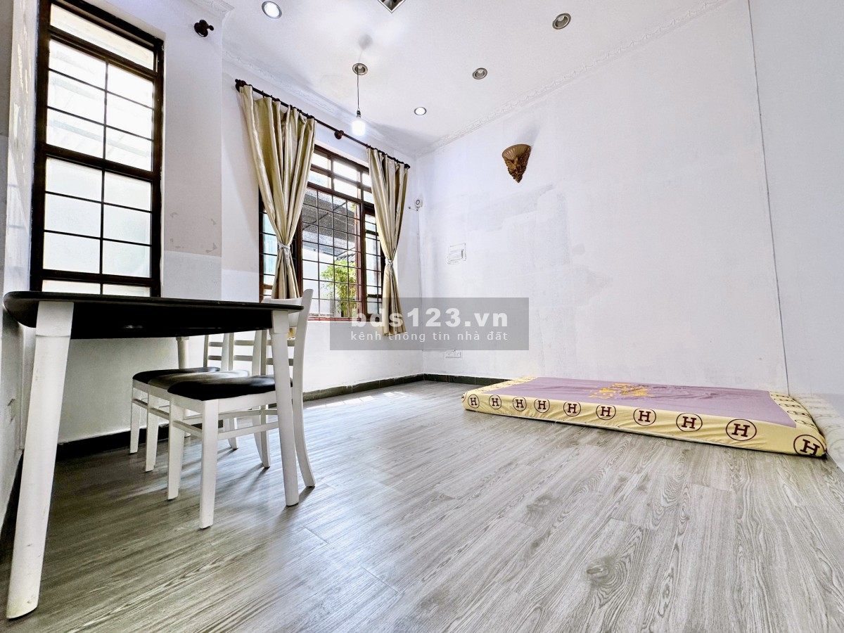 Cho thuê phòng bao trọn gói nằm trong biệt thự Trương Đăng Quế p3 Gò Vấp