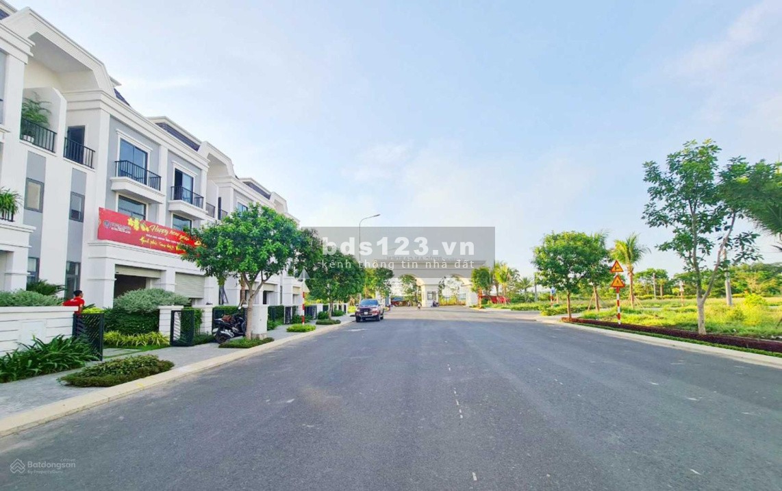 Bán đất MTKD thổ cư giá chỉ 950 triệu bao công chứng sang tên ngay