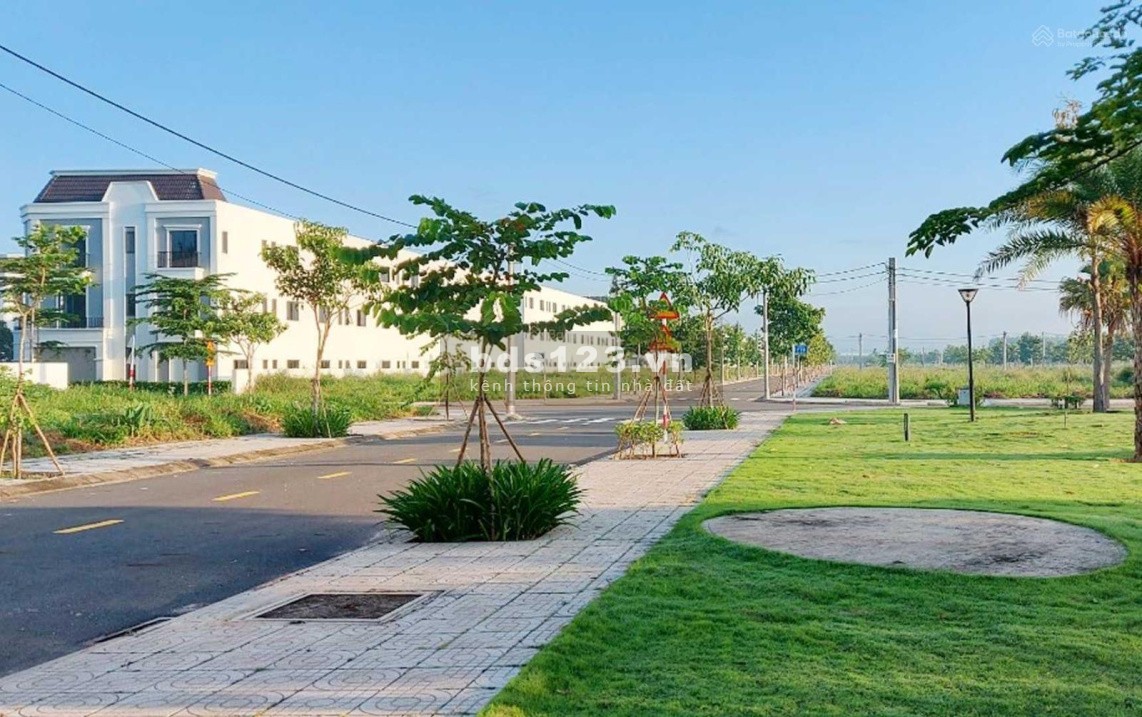Bán đất MTKD thổ cư giá chỉ 950 triệu bao công chứng sang tên ngay