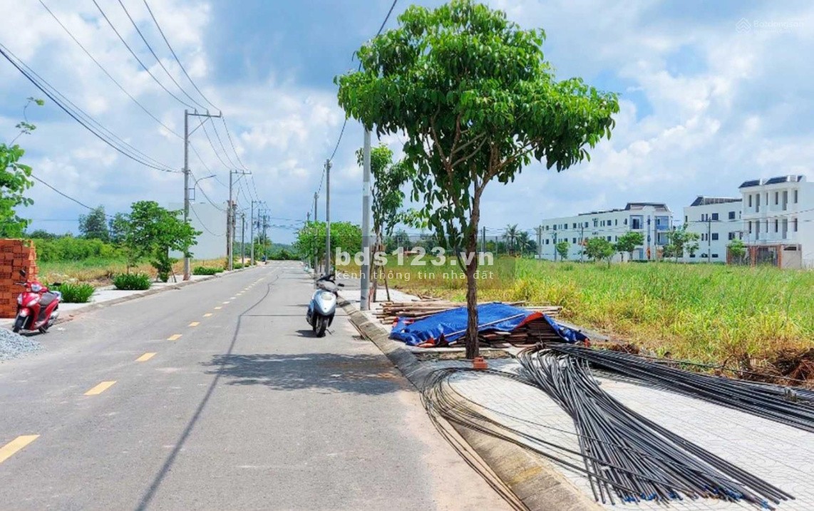 Bán đất MTKD thổ cư giá chỉ 950 triệu bao công chứng sang tên ngay